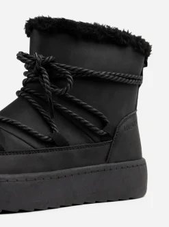 ATTITUDE ,Varmfodrade boots med snörning