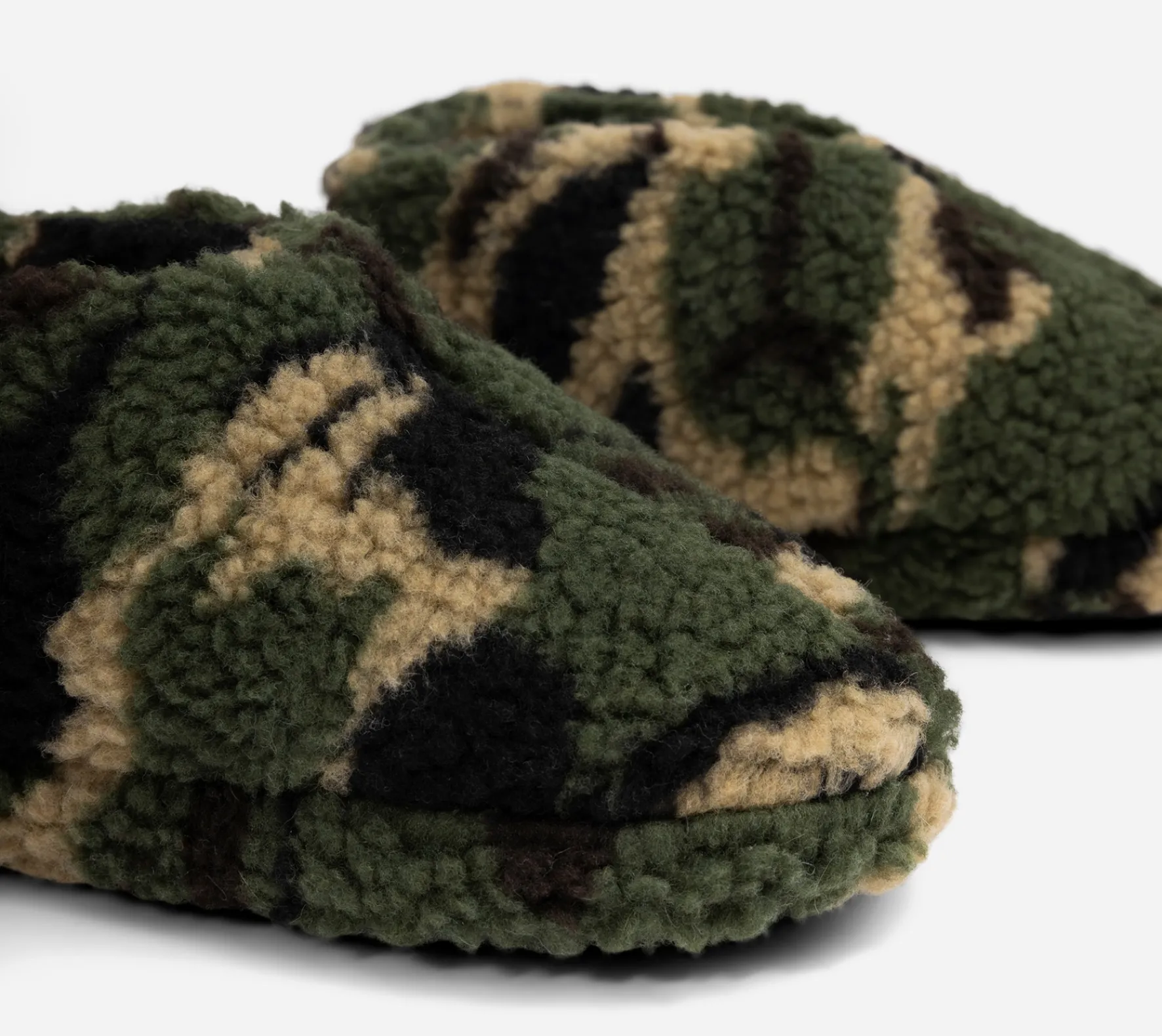 Barn LINEAR ,Tofflor