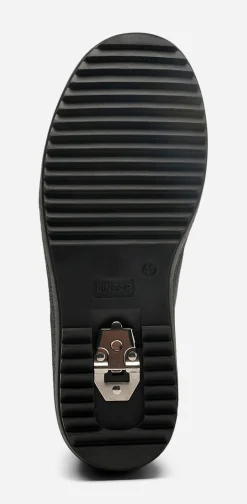 LINEAR ,Varmfodrade kängor med inbyggd brodd