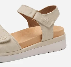 SO ALL ,Sandaler med remmar