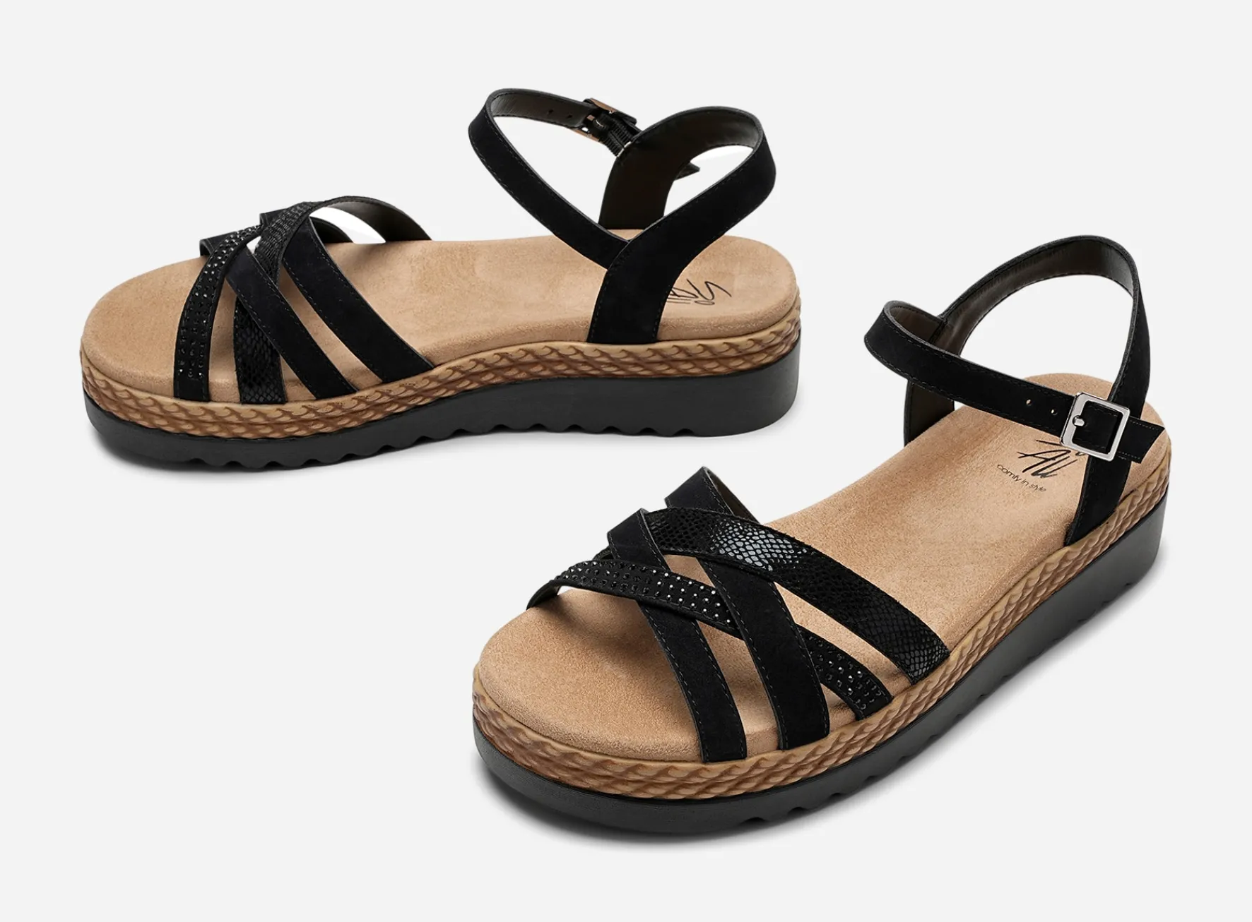 SO ALL ,Sandaler med remmar