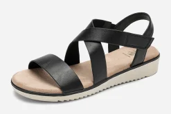 SO ALL ,Sandaler med remmar