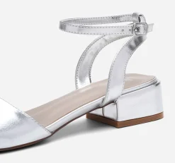 SO ALL ,Sandaletter med remmar